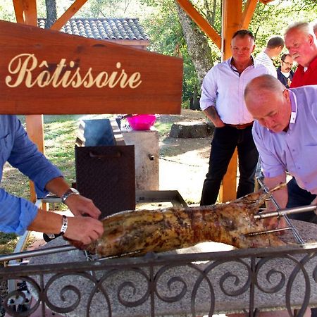 Auberge Les Tables Du Ban Saint-Pierre-la-Palud Ngoại thất bức ảnh